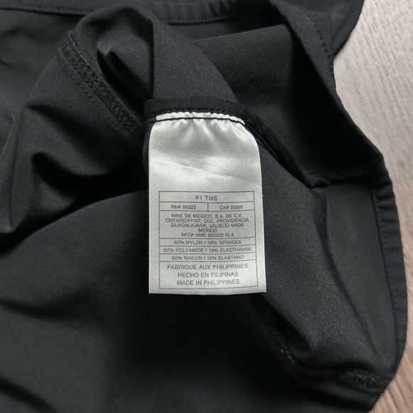 Nike Vest - Picture 6 of 7